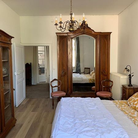 Grand Corps De Ferme A La Rue Messire Etienne 89113 Neuilly Valravillon Villa Bagian luar foto