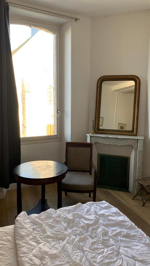 Grand Corps De Ferme A La Rue Messire Etienne 89113 Neuilly Valravillon Villa Bagian luar foto