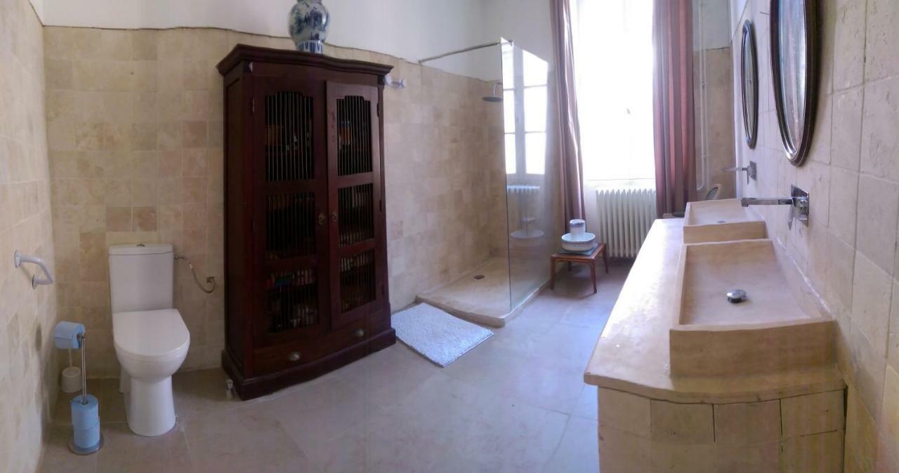 Grand Corps De Ferme A La Rue Messire Etienne 89113 Neuilly Valravillon Villa Bagian luar foto